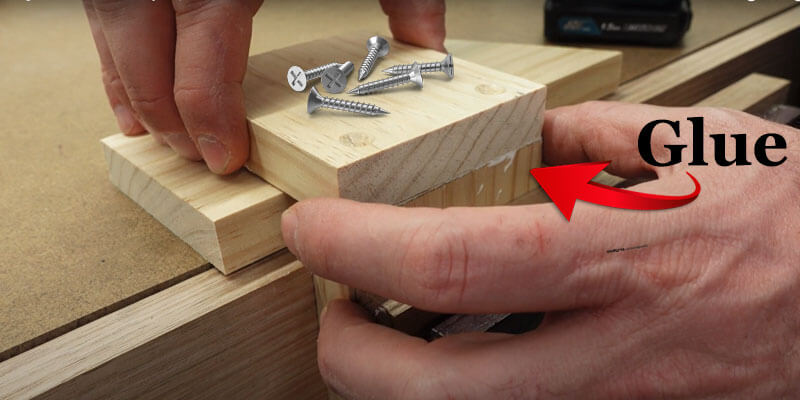 How To Use Wood Glue With Screws In A Proper Way