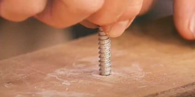 how-to-fix-a-stripped-screw-hole-in-wood