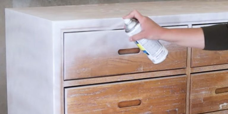 can-you-spray-lysol-on-wood-furniture