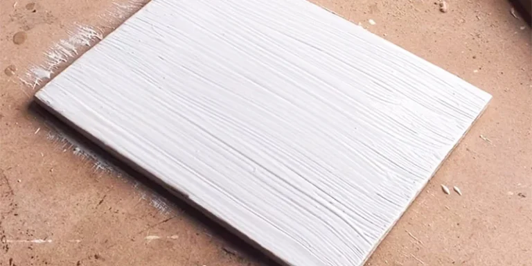 How-to-Seal-Acrylic-Paint-on-Wood